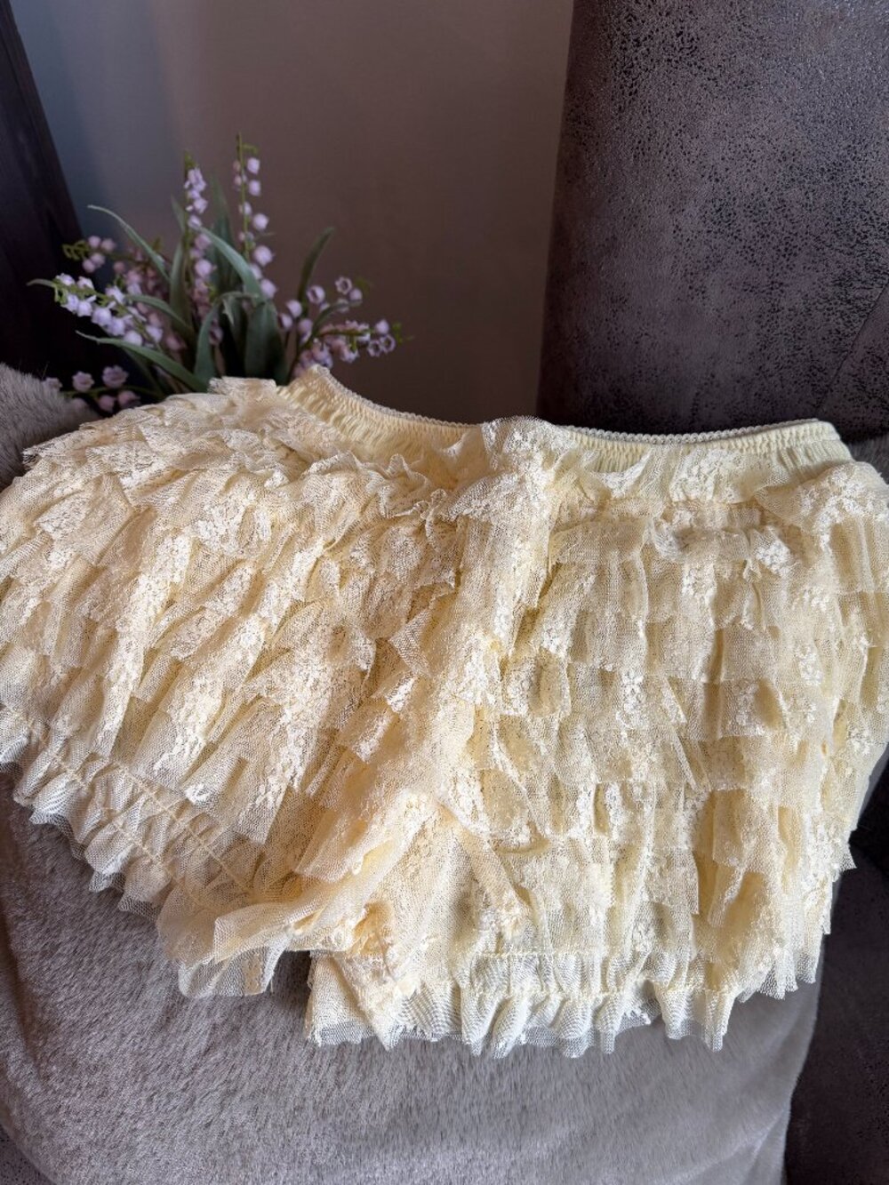 Free People Butter Yellow Lace Shortie - S - NWOT